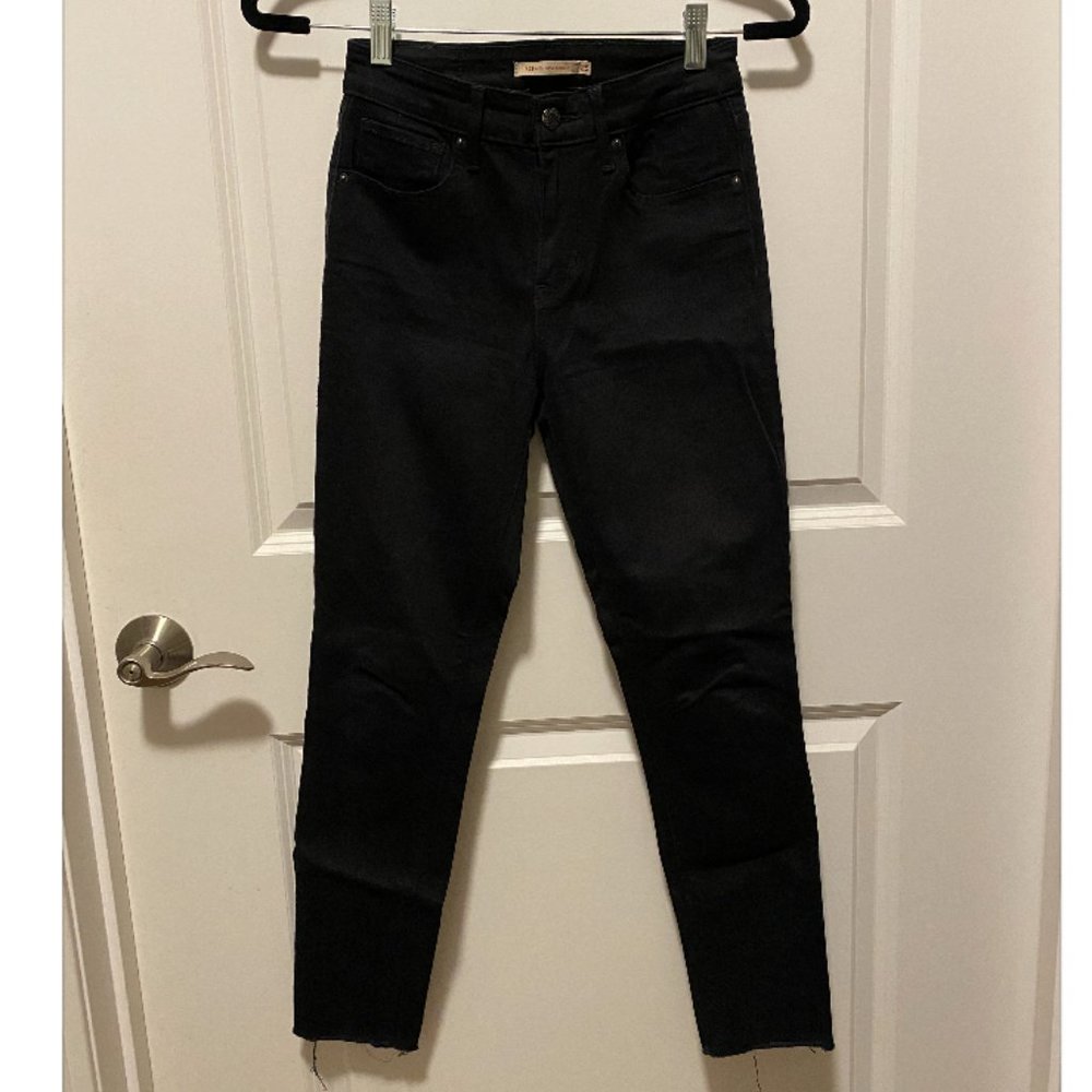 721 High Rise Skinny Jeans - Black
